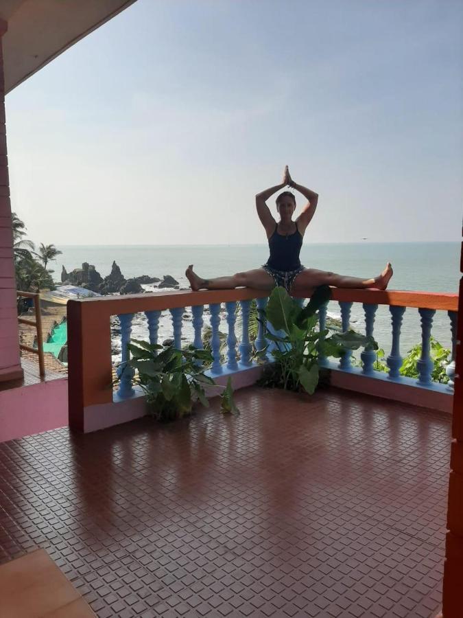 Om Ganesh Naik Guest House Арамболь Экстерьер фото